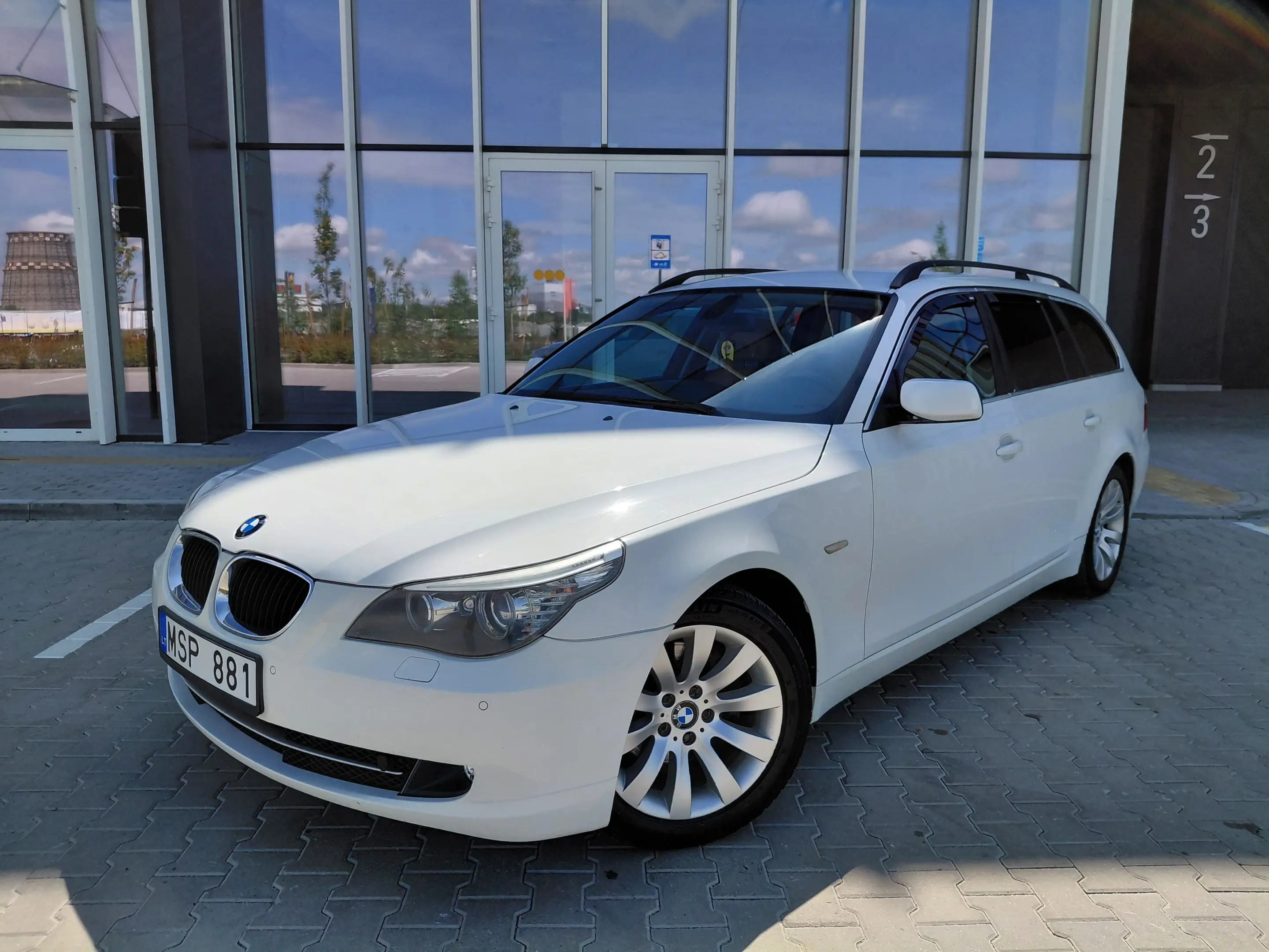 BMW 520