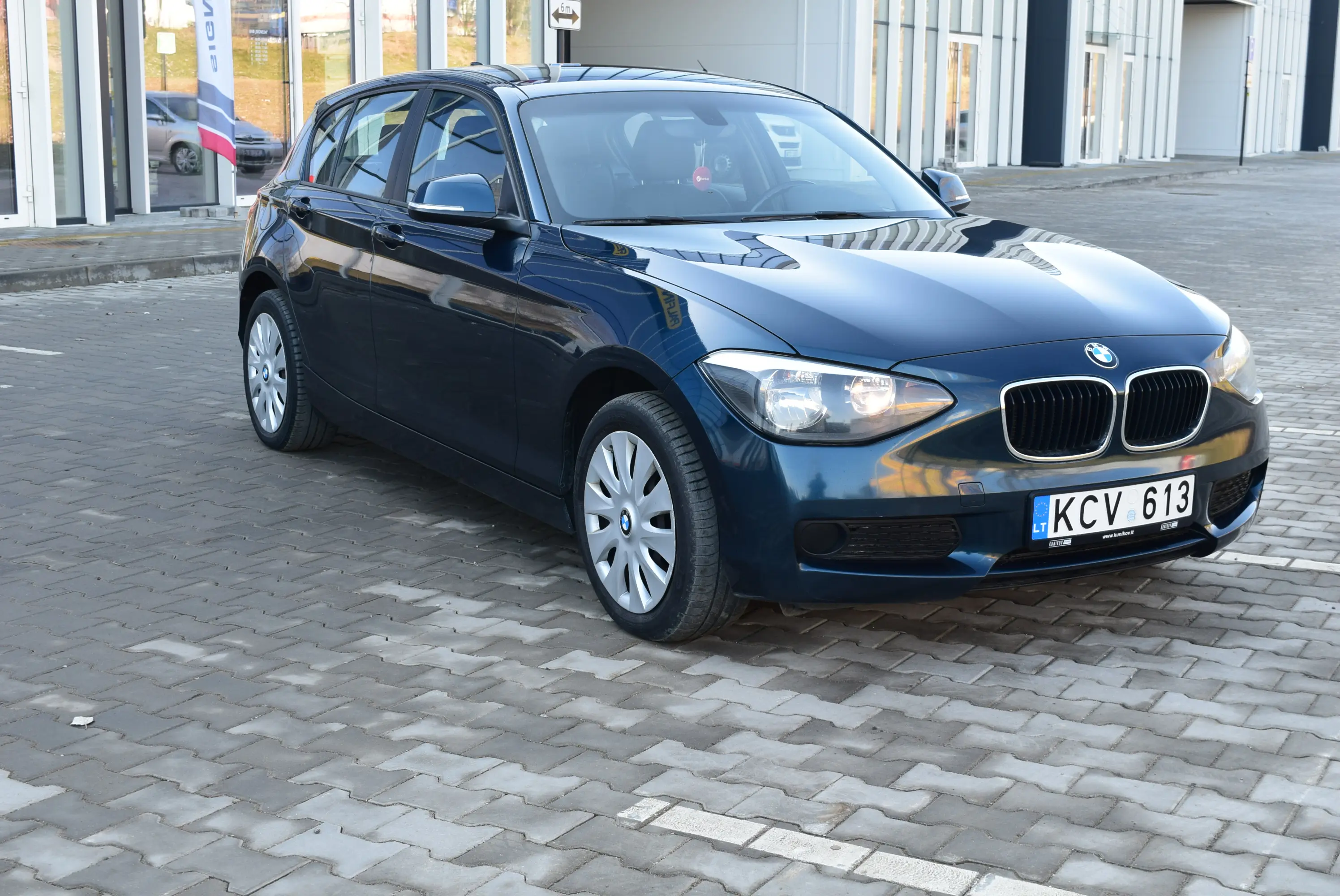 BMW 118